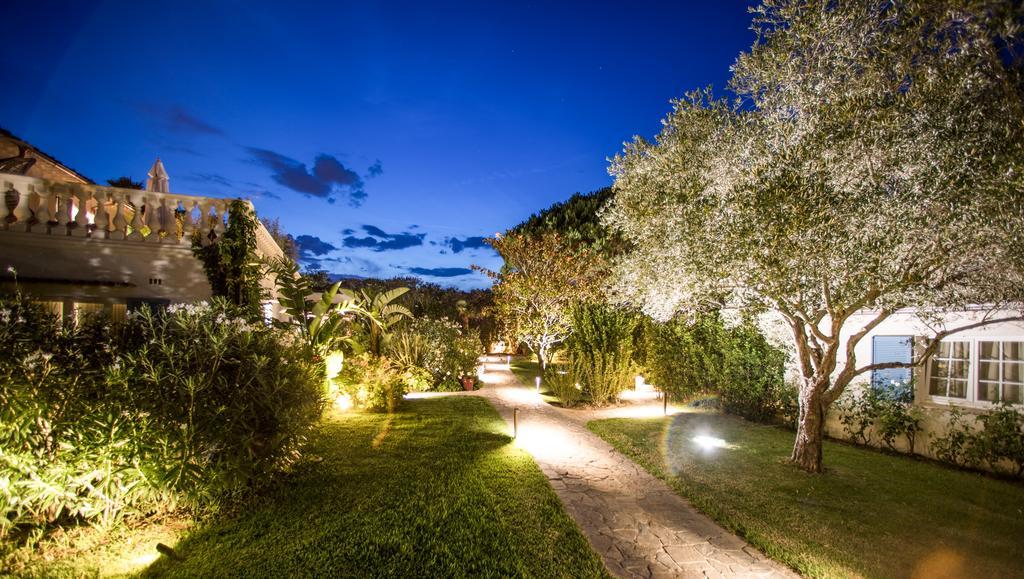 La Bastide Des Salins Hotel Saint-Tropez Exterior photo